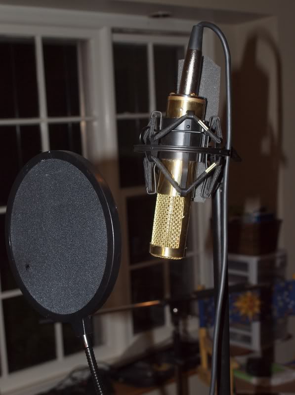 I maked a ribbon microphone only to find out how badly my preamp sucks